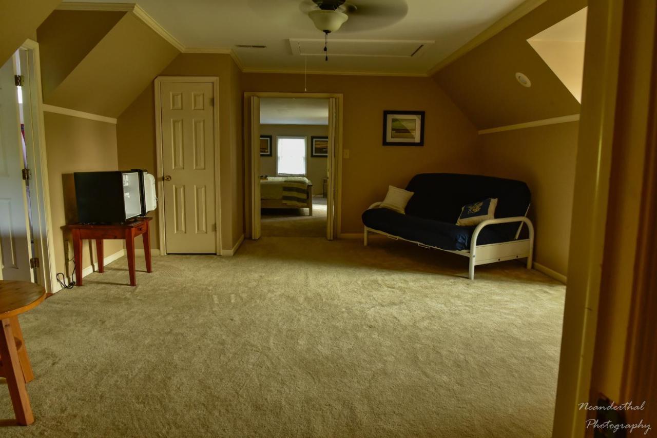 The Yellow Rose Of Talbot Bed And Breakfast イーストン エクステリア 写真