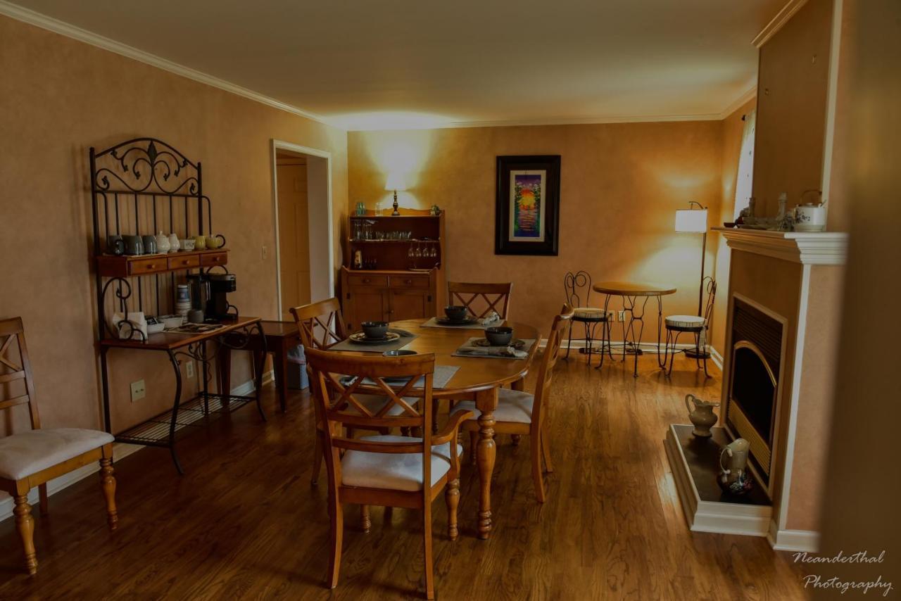 The Yellow Rose Of Talbot Bed And Breakfast イーストン エクステリア 写真